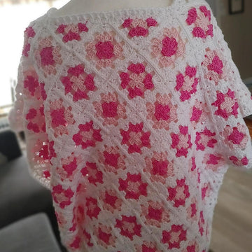 Cute And Easy Top