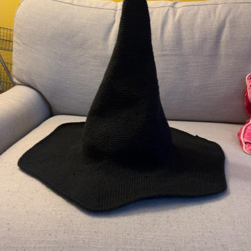 Witches crochet hat