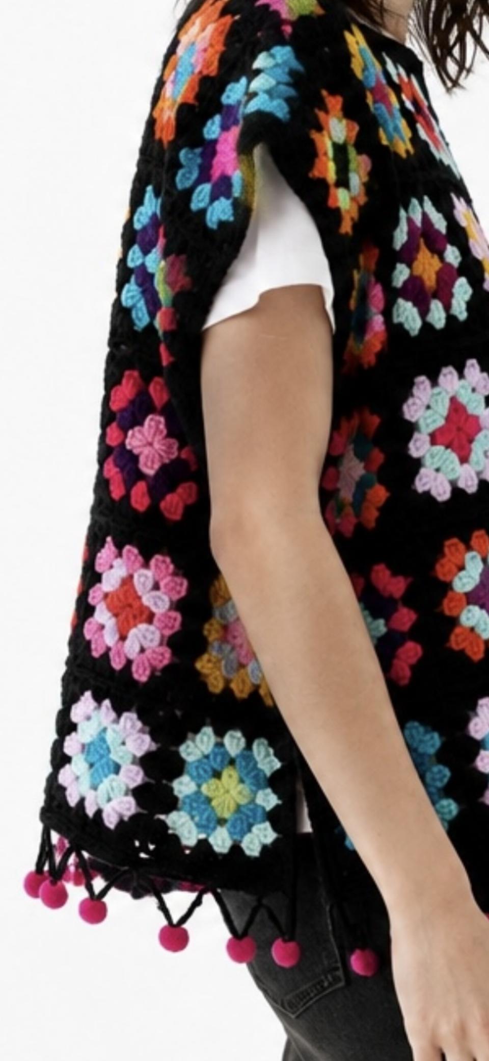 Pompom Crochet Poncho