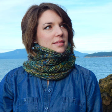 Mega Spun Cowl