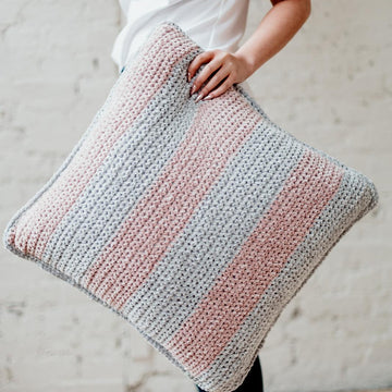 Maisy Velvet Pillow