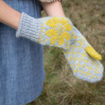 Sunflower Mittens