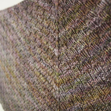 Cheques Shawlette / Kerchief Triangle Scarf