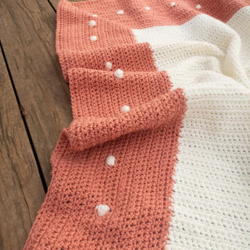 Polka Dots Edge Blanket