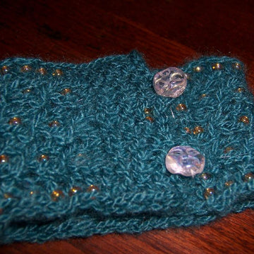 Cabled Cuff (beaded bracelet)