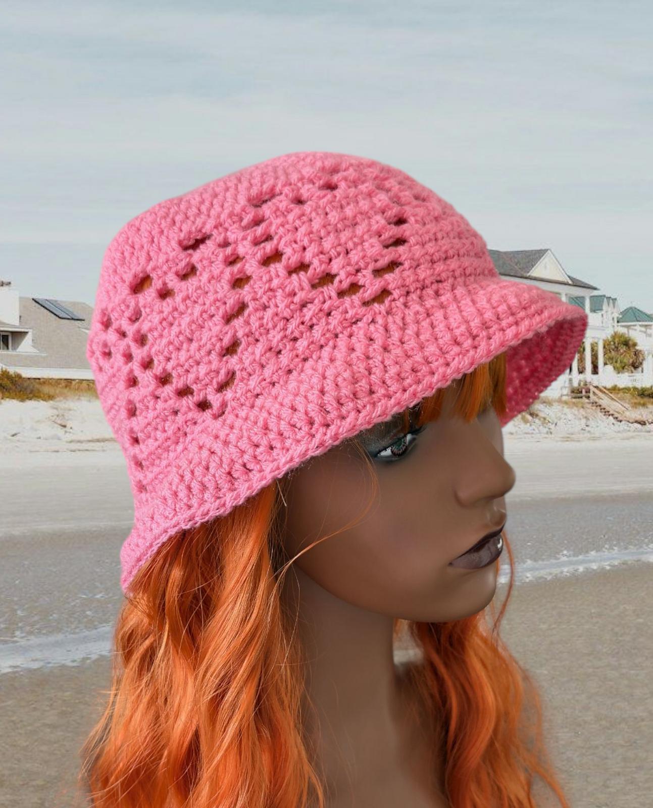 Hearts Bucket Hat