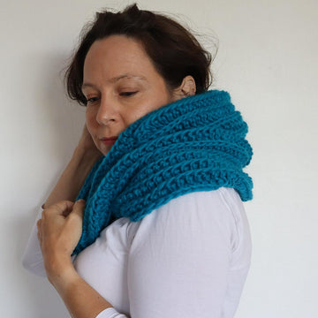 Hood in a snood