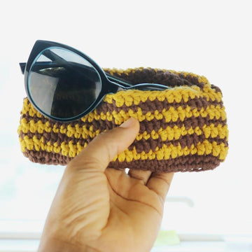 Wavy Sunglass Case
