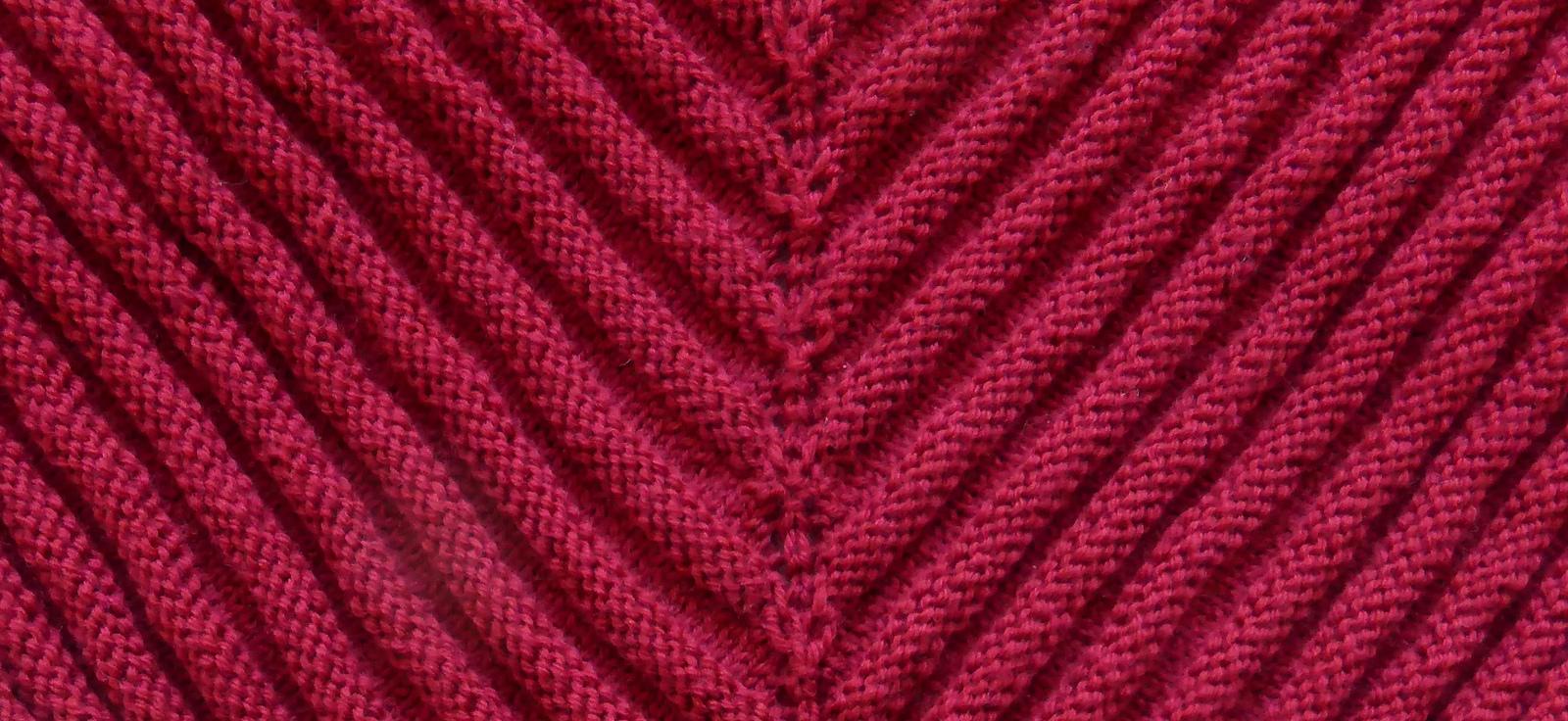 Ruby - Triangle Shawl