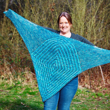 Ten of Diamonds Shawl