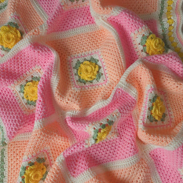 Buttercup Rose Garden Blanket