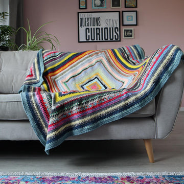 Random Rounds Blanket