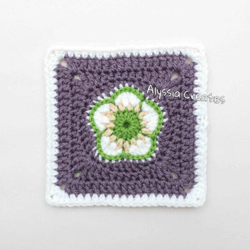 Strawberry Flower Granny Square