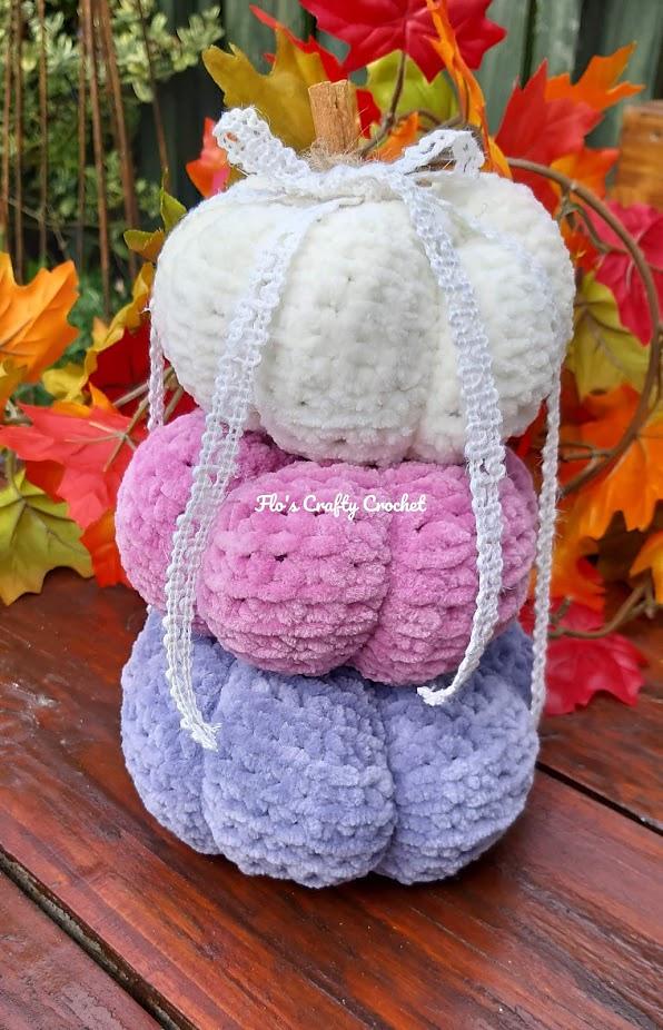 Plush Pumpkin Stack