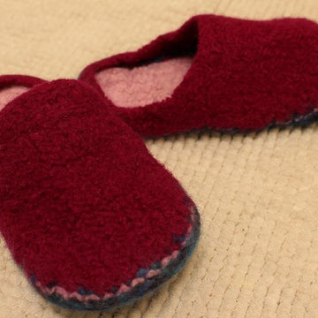 Monroe's Slippers - Felted Seamless Mules