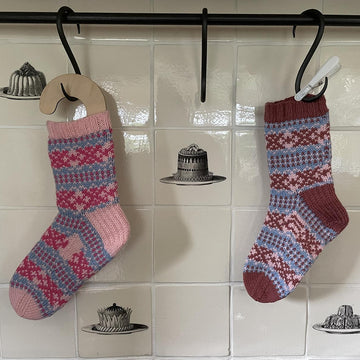 Cruel Summer Socks