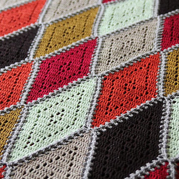Spicy diamond blanket