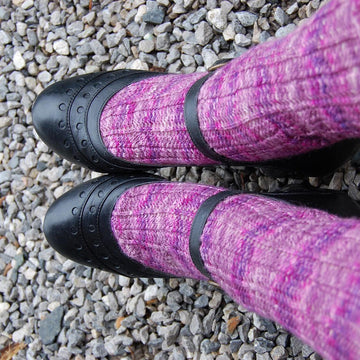 Scalloped Tulip Socks