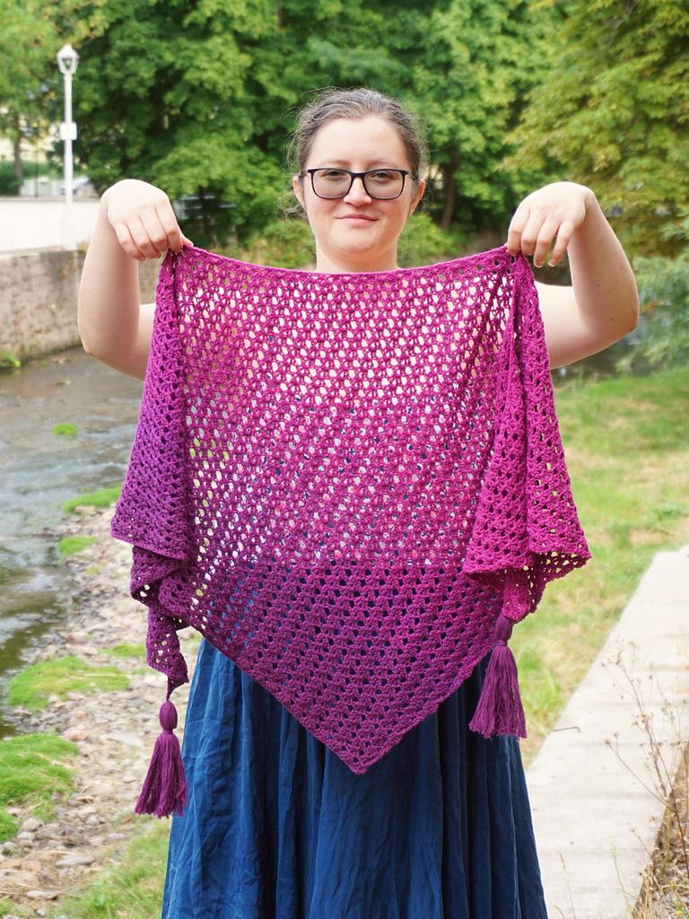 Sweet pea shawl