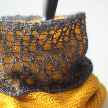 Goldtau cowl