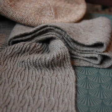 Velutina Scarf