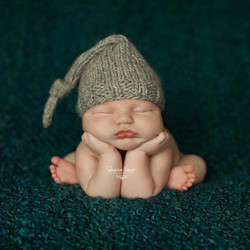 #7 Newborn knitted stocking cap