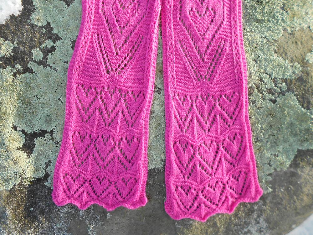 Framed Hearts Valentine Scarf