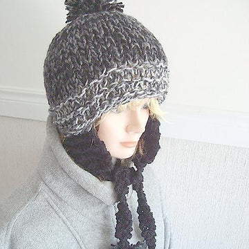 423, KNITTED EARFLAP HAT, age 8 to adult