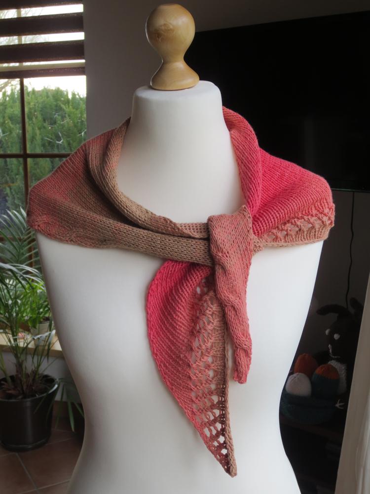Strickanleitung Dreieckstuch Ella in zwei Varianten
