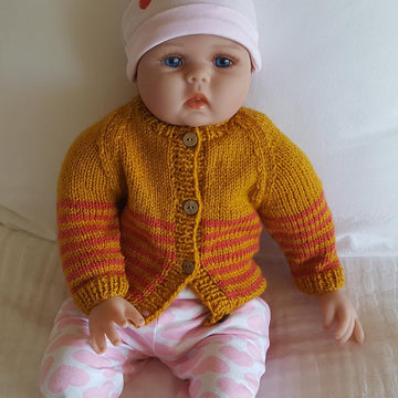 Juniper - 8ply raglan cardigan