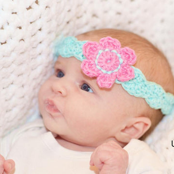 Scalloped Flower Headband