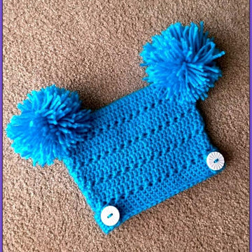 Unique Crochet Pattern Tapering Square Hat With Pompoms
