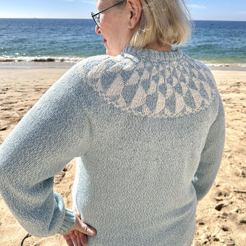 Sweater "Give peace a chance!"
