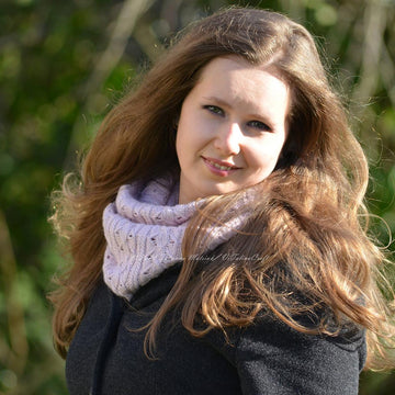 Dust Rose Cowl Knitting Pattern