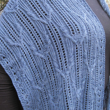 Turi Cable Lace Shawl
