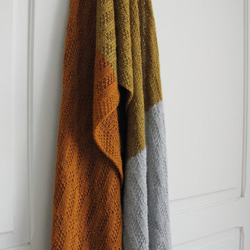 LISTOPAD Shawl