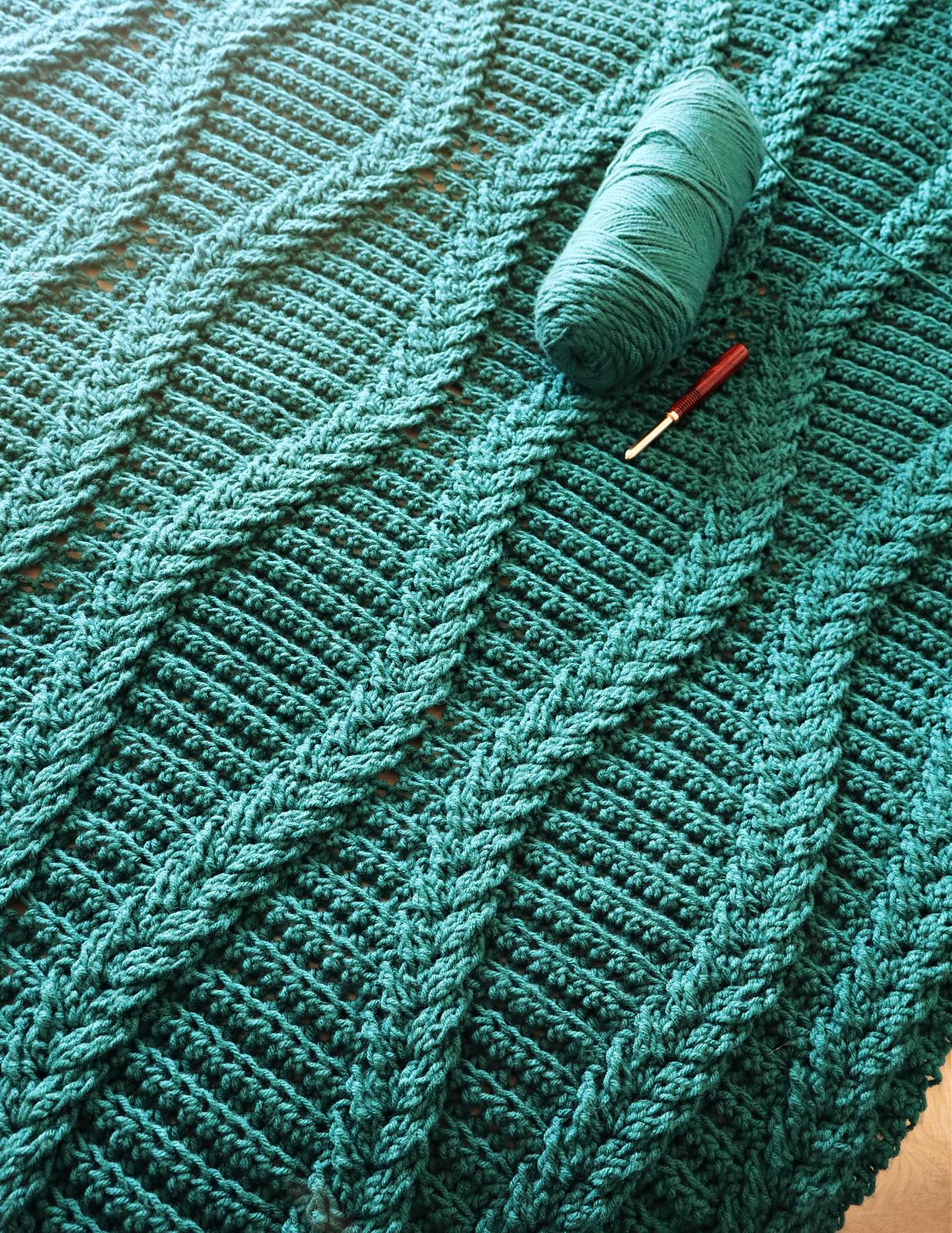 Diamond Dutch Braid Afghan