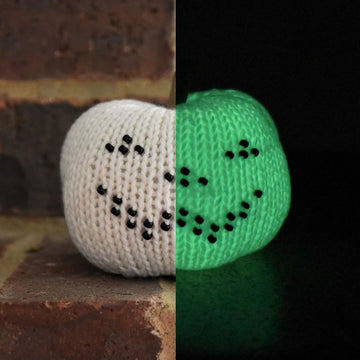 Knit Jack- O' -Lantern