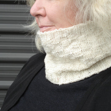 Tin Shed Yarns Westport Quay Cowl