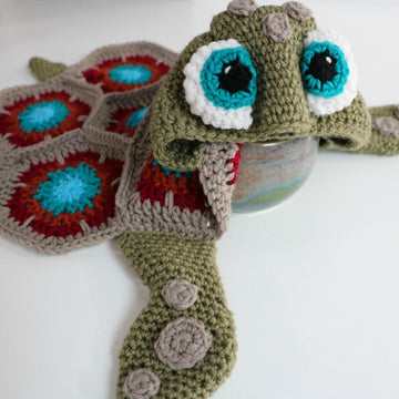 Hooded Sea Turtle Blanket
