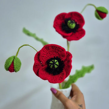 Poppy flower bouquet