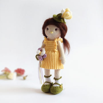 Crochet pinafore for doll or toy
