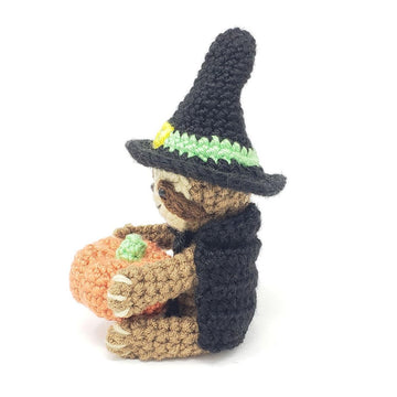 Bewitching Sloth Amigurumi