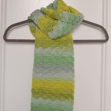 Gradient Shells Scarf