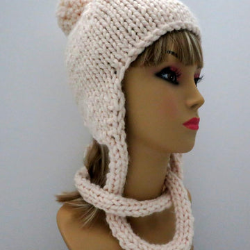 Snowball Hat with Plump Ties