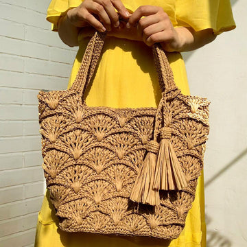 Crochet Raffia Tote Bag Pattern: Beach Shell Bag