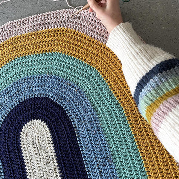 Plainbow Blanket