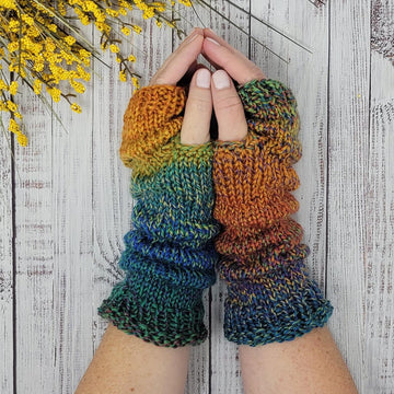 Totally Pleated Gloves