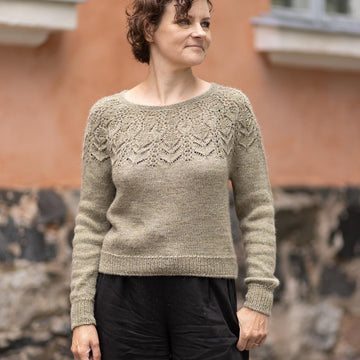 Candle Light Pullover