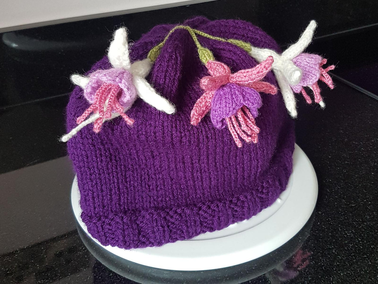 Knitted Fuchsia Tea Cosy
